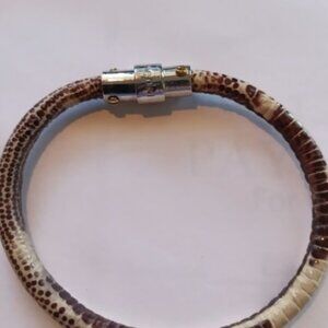 Henri Bendel BEIGH/BROWN SNAKE SKIN BRACELET W/MAGNETIC CLASP